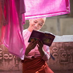 Женский монастырь. Мьянма